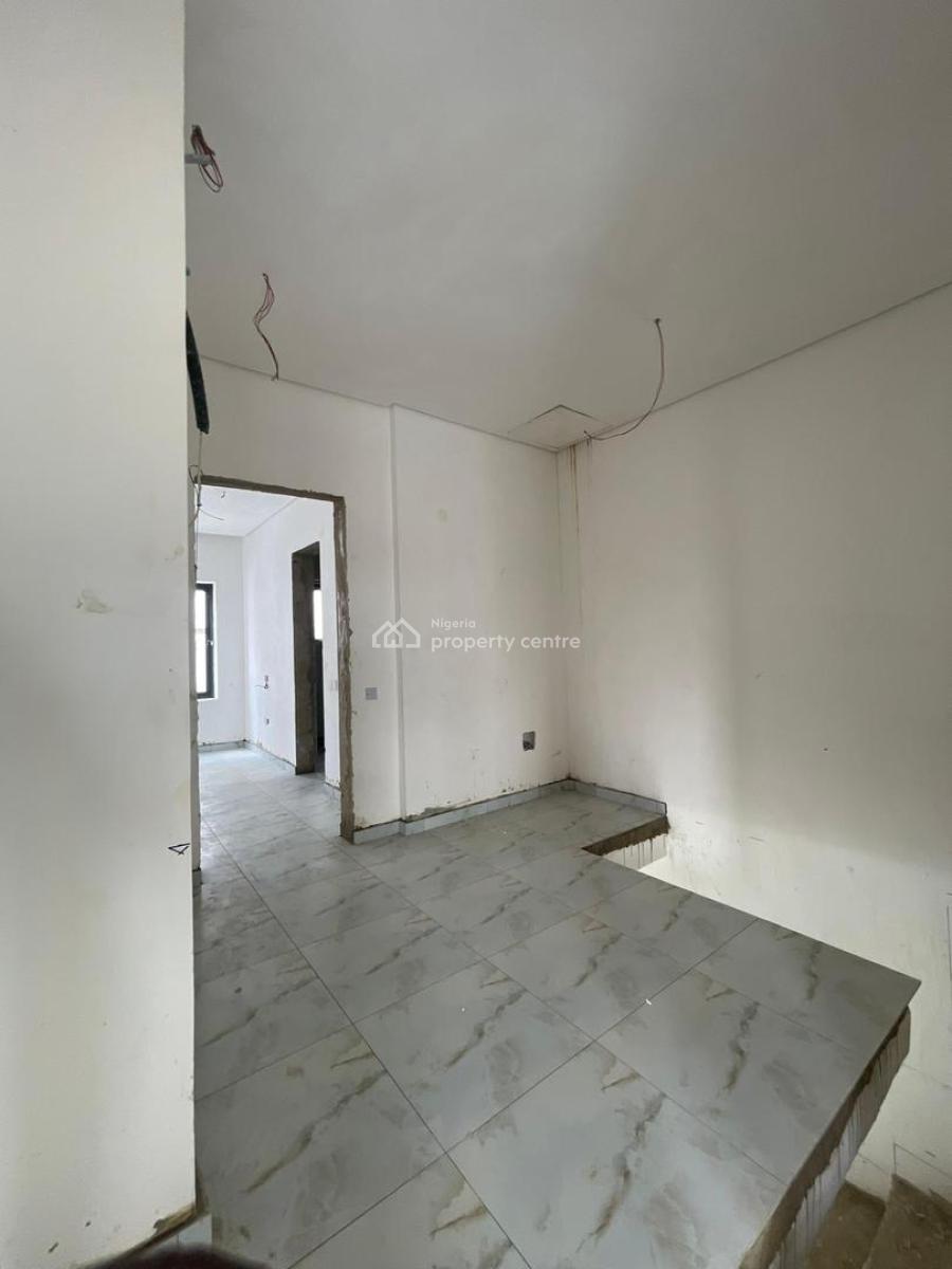 Exclusive 4 Bedroom Semi Detached Duplex with Bq, Lekki Phase 1, Lekki, Lagos, Semi-detached Duplex for Sale
