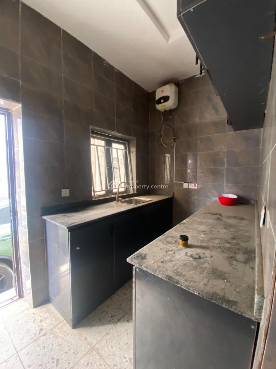 Newly Renivated 2 Bedroom in Idu, Behind Nizamiye, Idu Industrial, Abuja, Flat / Apartment for Rent