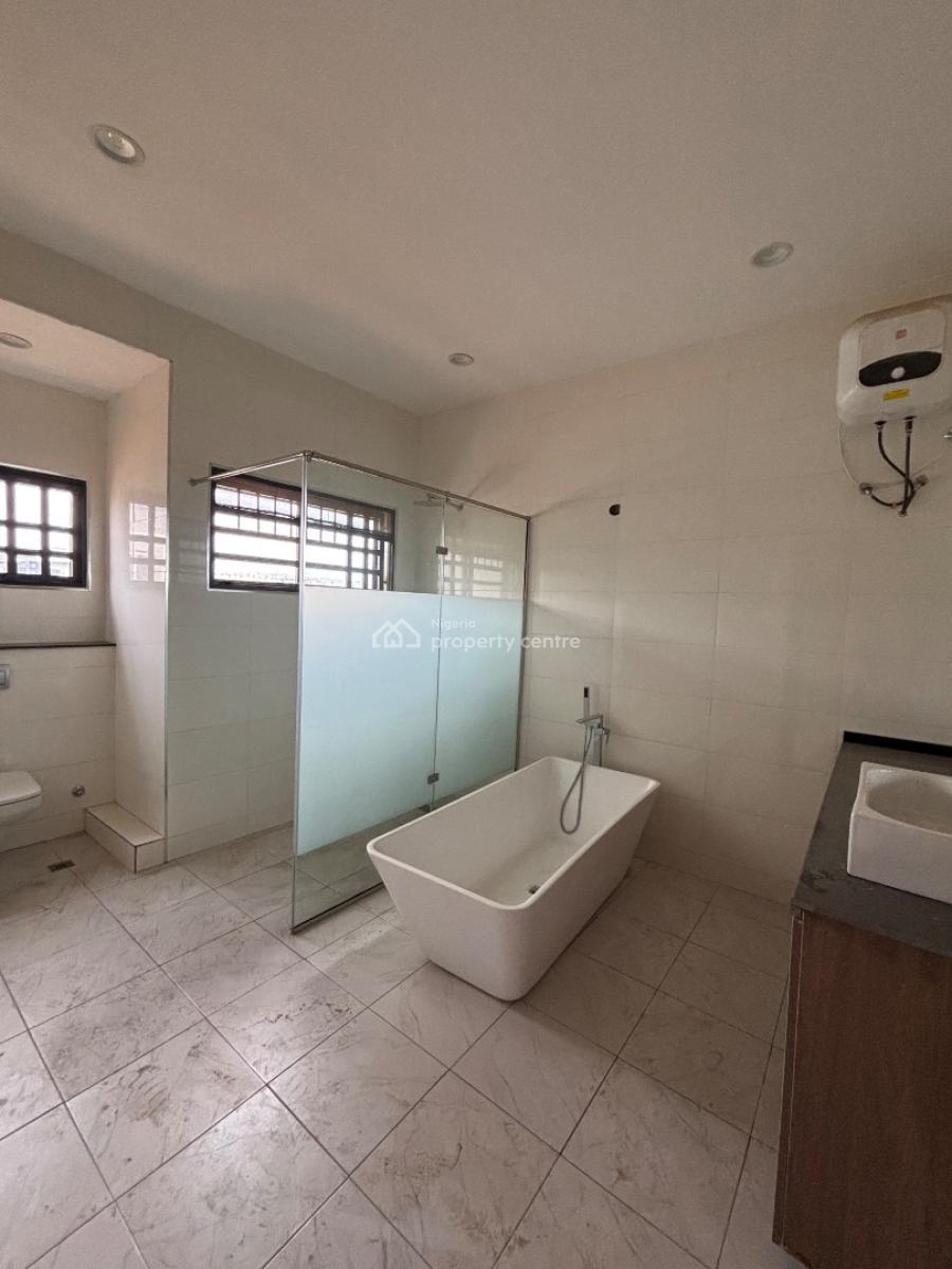 Newly Built 4 Bedroom Terrace with Bq in Jahi, Jahi Gilmore, Jahi, Abuja, Terraced Duplex for Sale