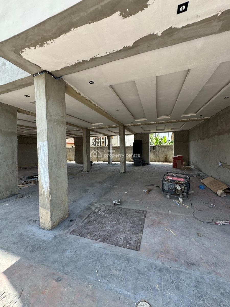 Lovely 2 Bedroom Apartment in a Serene Environment, Surulere, Surulere, Lagos, Block of Flats for Sale