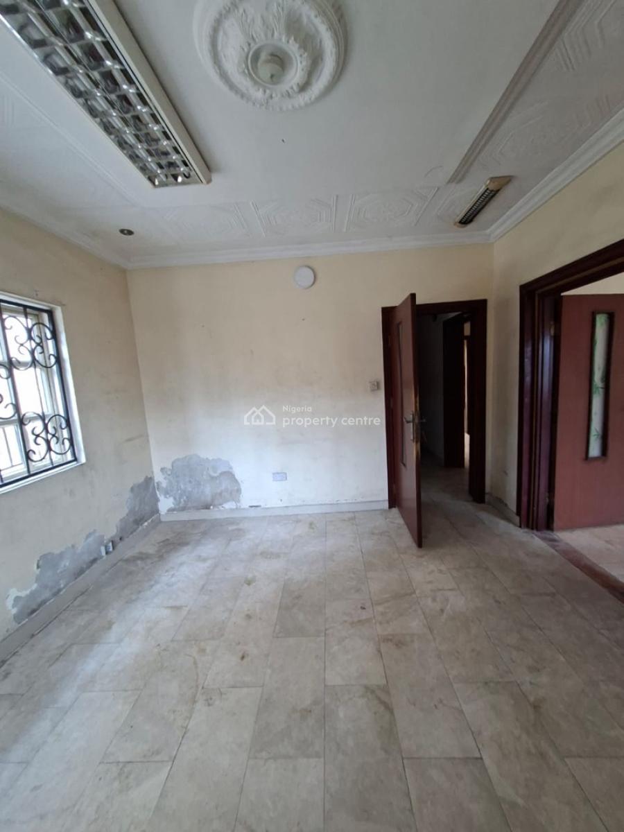 Commercial 6-bedroom Fully Detached Duplex with Bq, Lekki Right, Lekki Phase 1, Lekki, Lagos, Commercial Property for Rent