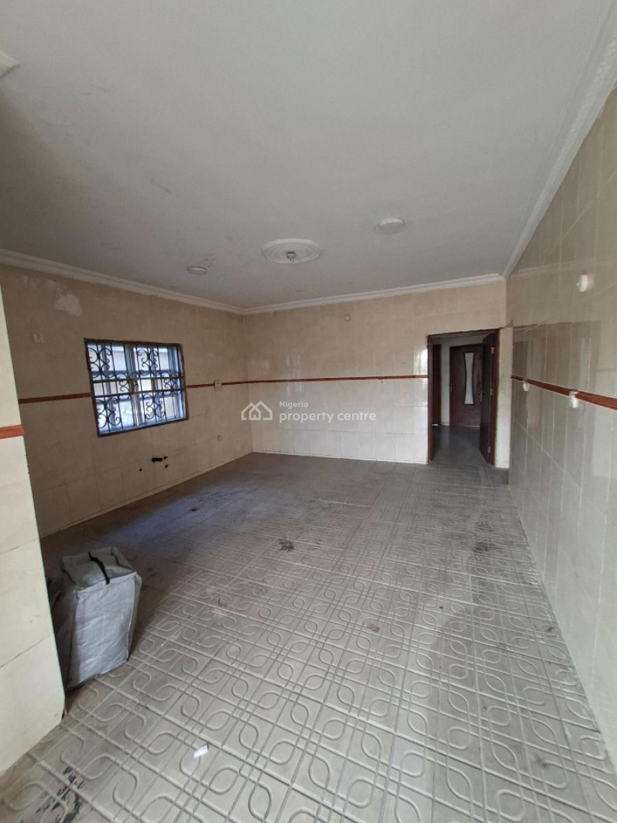 Commercial 6bedroom Duplex with Bq, Lekki Phase 1 By Rhzÿ, Lekki Phase 1, Lekki, Lagos, Hotel / Guest House for Rent