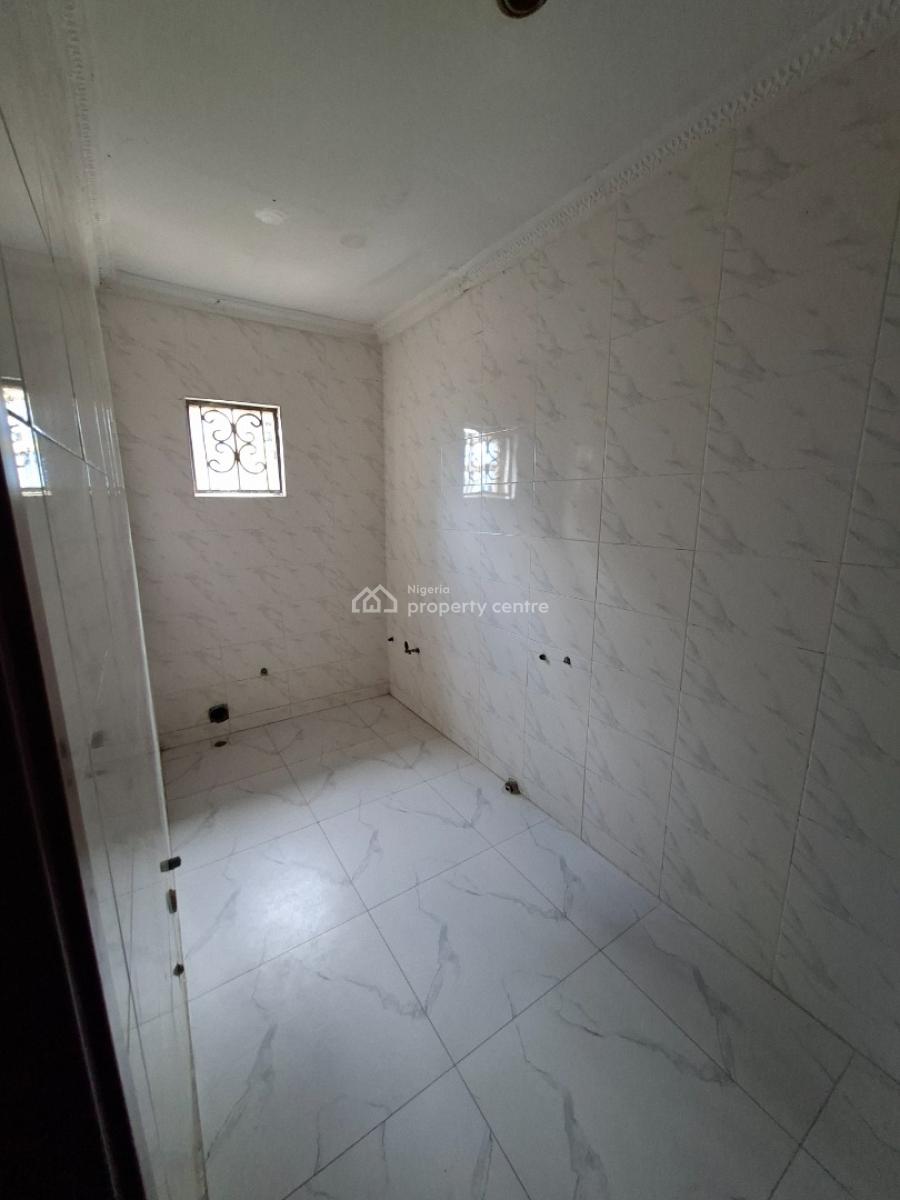 Commercial 6bedroom Duplex with Bq, Lekki Phase 1 By Rhzÿ, Lekki Phase 1, Lekki, Lagos, Hotel / Guest House for Rent