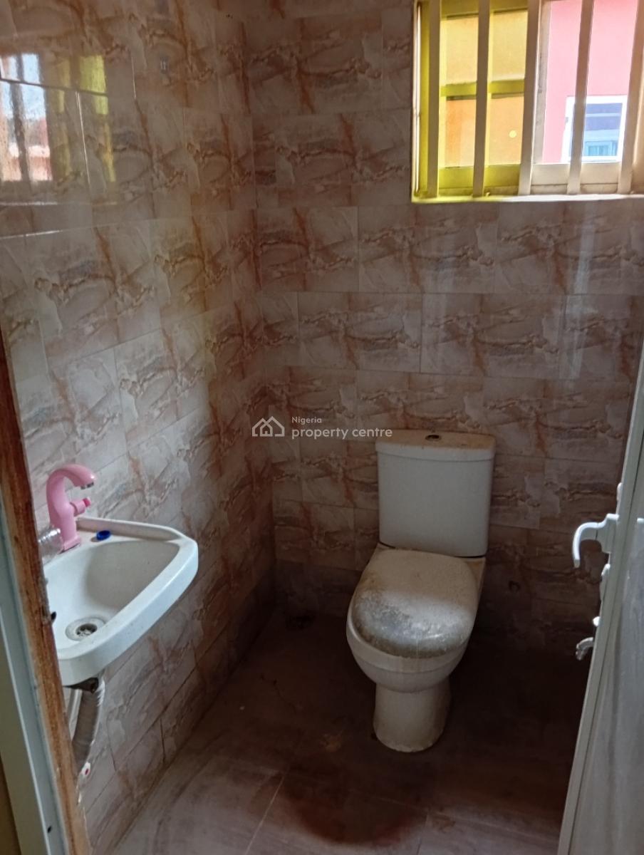 Beautiful Mini Flat Apartment, Gra Phase 1, Magodo, Lagos, Mini Flat (room and Parlour) for Rent