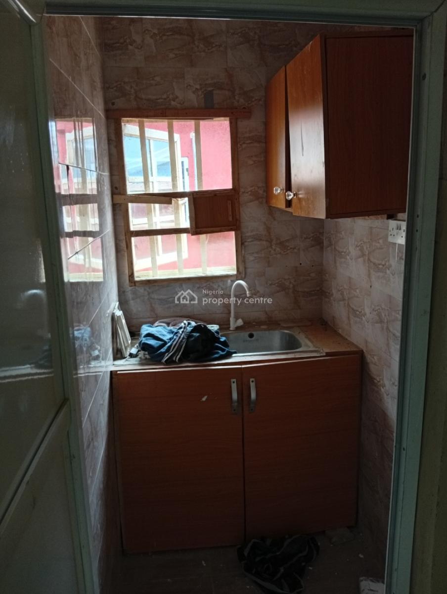 Beautiful Mini Flat Apartment, Gra Phase 1, Magodo, Lagos, Mini Flat (room and Parlour) for Rent