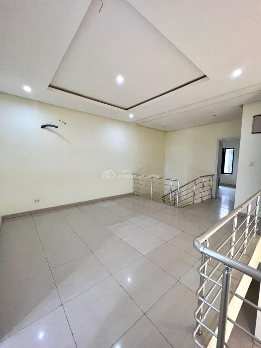 4 Bedroom, Ologolo Lekki, Lekki Phase 1, Lekki, Lagos, Terraced Duplex for Rent