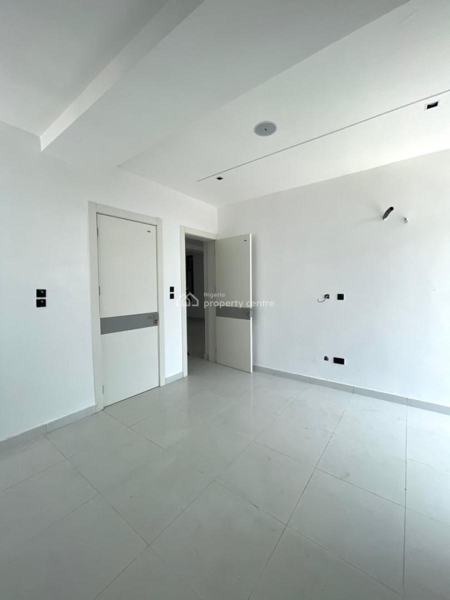 Brand New  Beautiful Built 2&3 Bedroom Apartment Very Spacious, Ikate Lekki Lagos State, Lekki, Lagos, Block of Flats for Sale