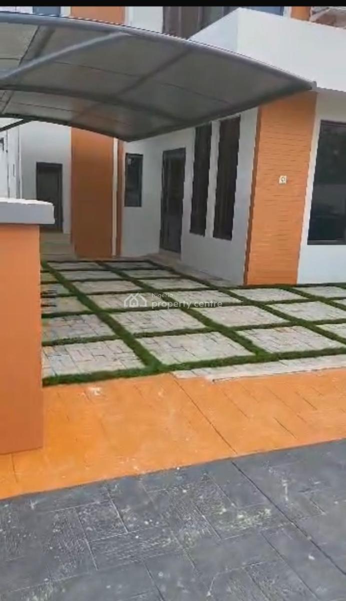 Tastefully Finished 3bedroom + Bq, Eric Moore, Surulere, Lagos, Detached Duplex for Sale