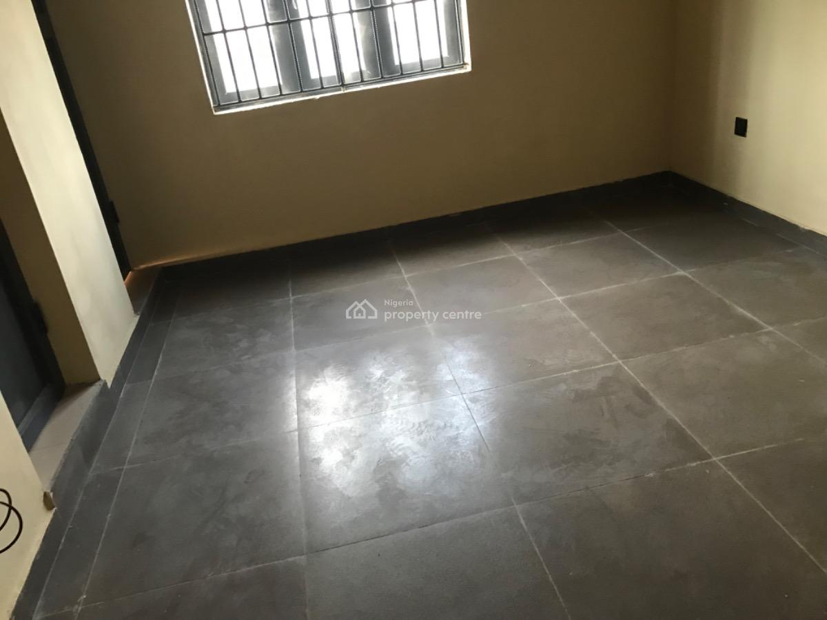Lovely Selfcontain, Chemist, Akoka, Yaba, Lagos, Self Contain (single Rooms) for Rent