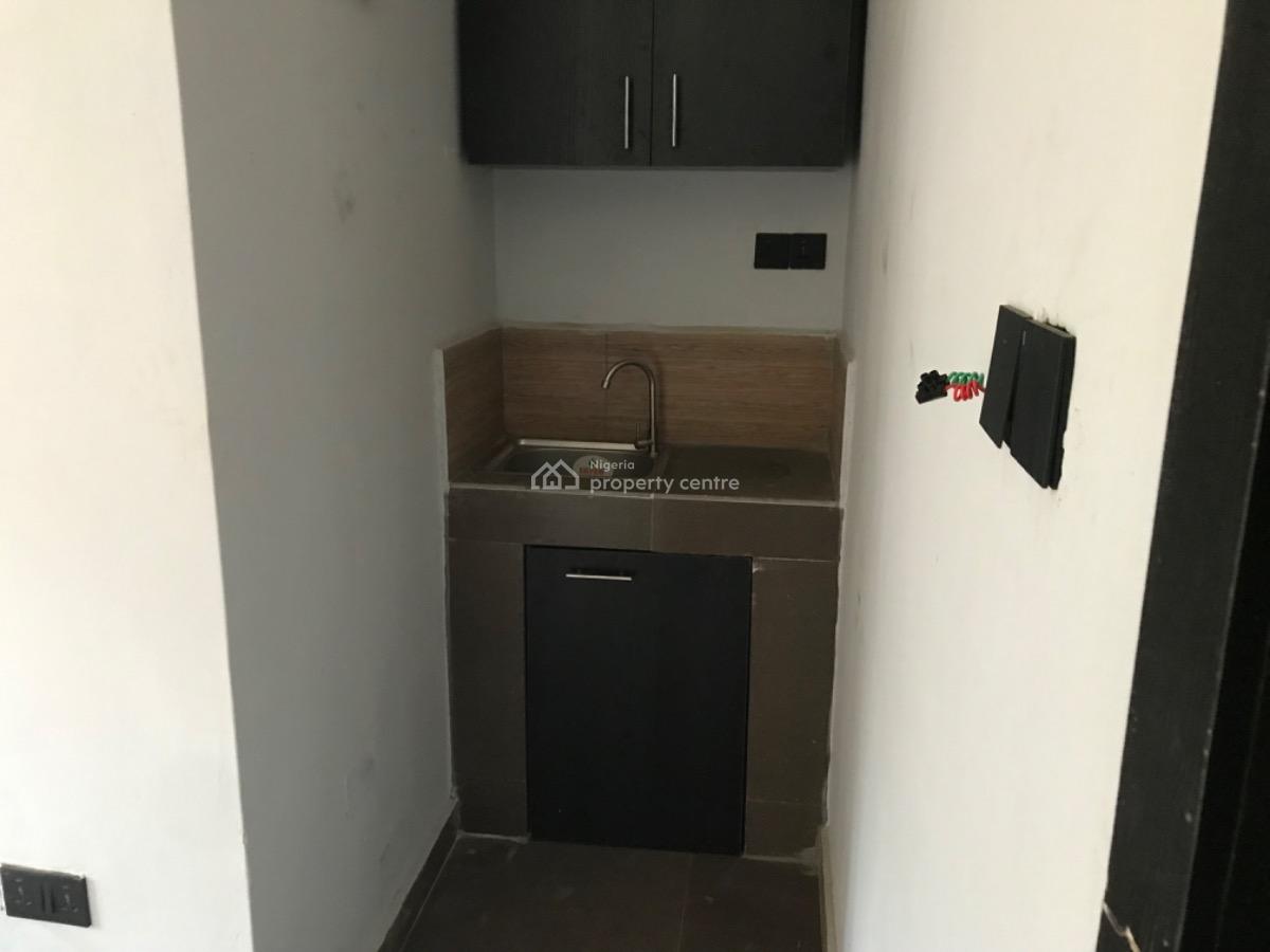 Lovely Selfcontain, Chemist, Akoka, Yaba, Lagos, Self Contain (single Rooms) for Rent