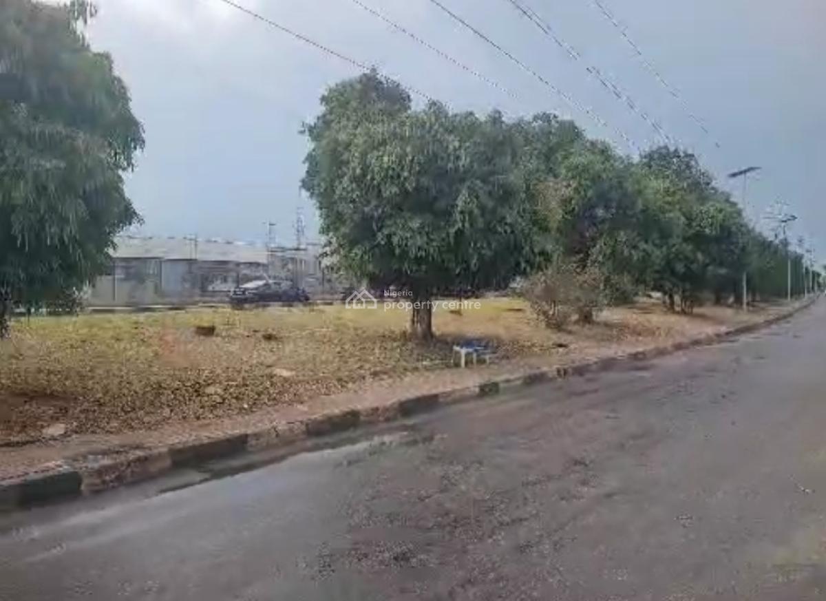 Commercial Building, Block of Offices (for All Purposes) on 7 Plots, Along Ikorodu Road, Palmgrove, Ilupeju, Lagos, Commercial Property for Sale