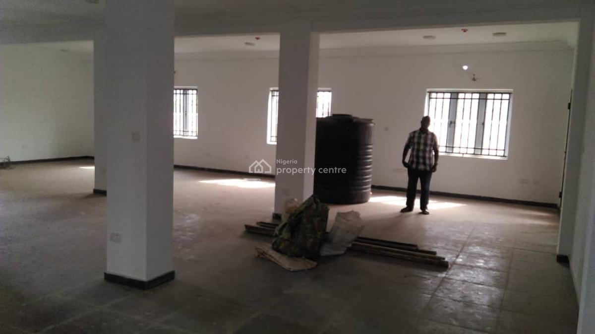 Standard and Spacious Office Space, Km 8 Sapele Road, Evbouriaria, Benin, Benin, Oredo, Edo, Office Space for Rent