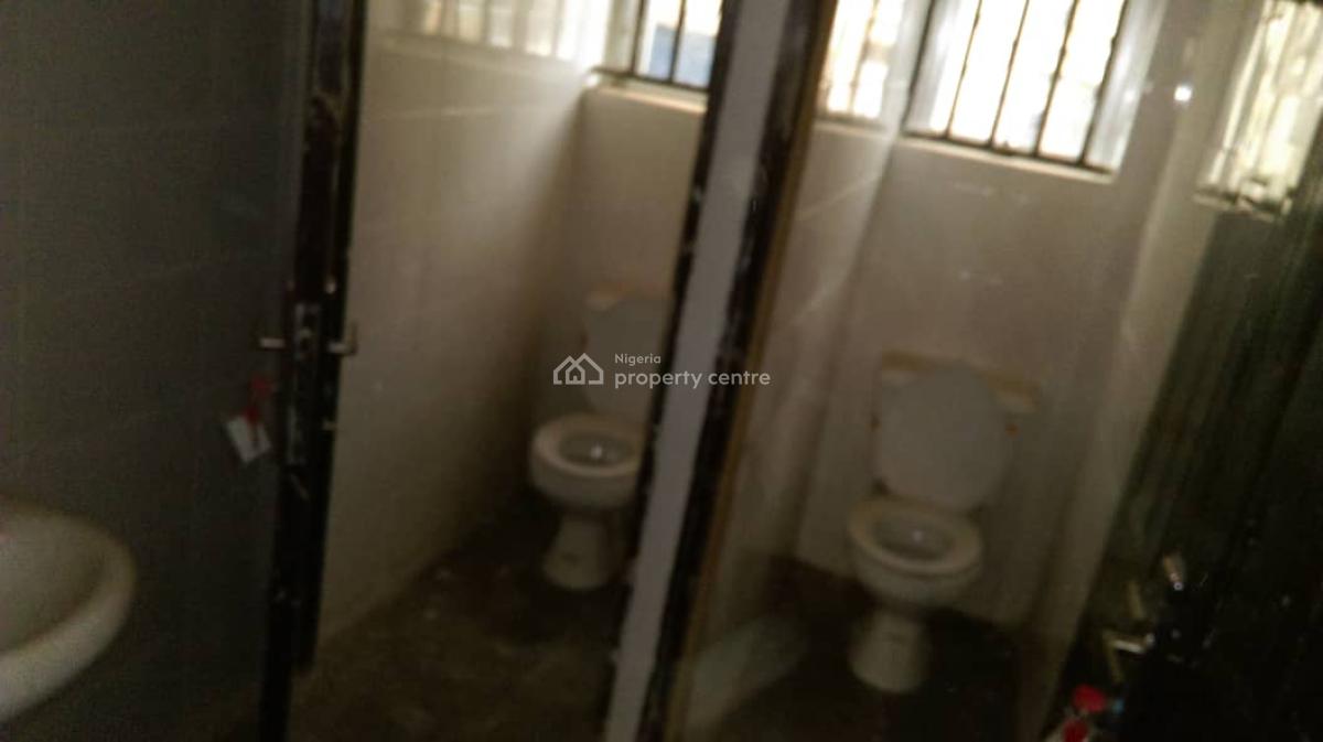 Standard and Spacious Office Space, Km 8 Sapele Road, Evbouriaria, Benin, Benin, Oredo, Edo, Office Space for Rent