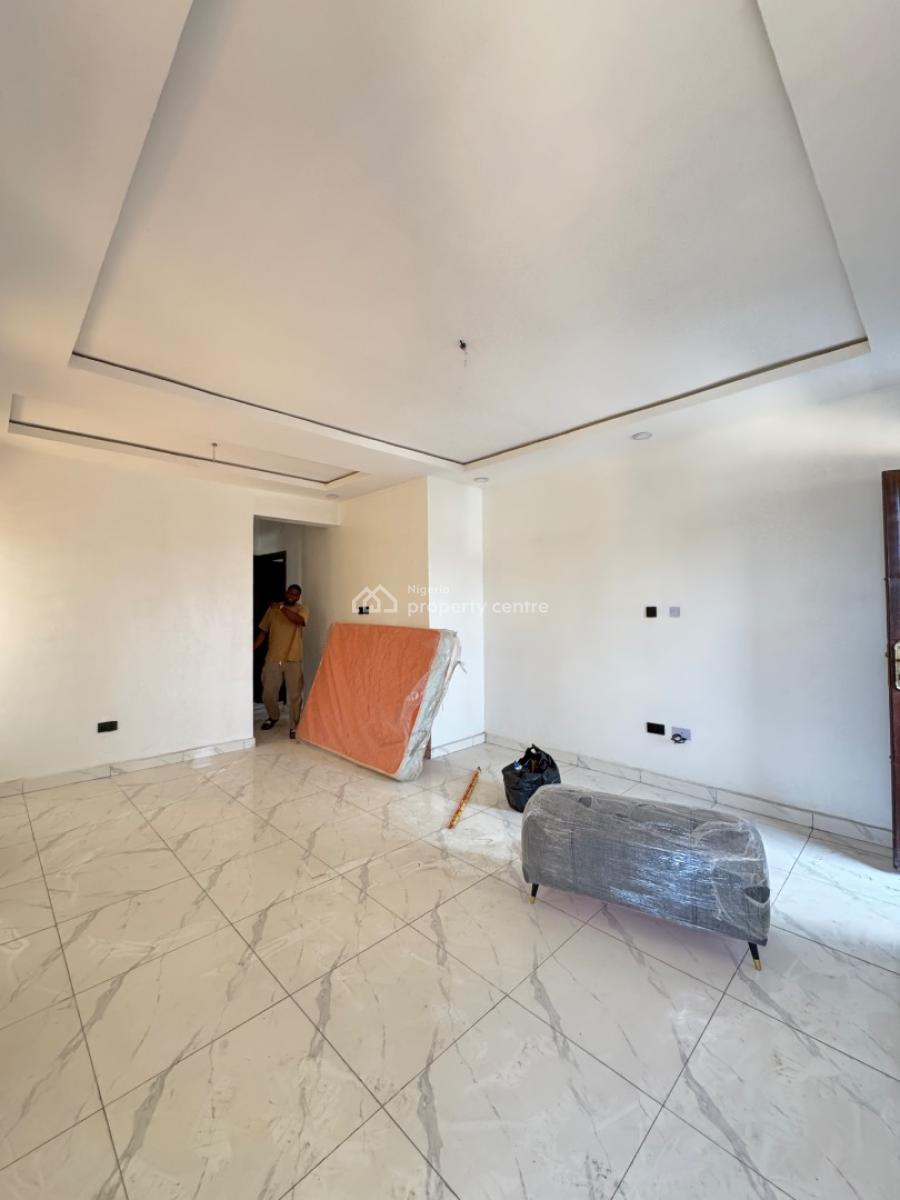 Luxurious 2 Bedroom Apartments in a Good Close Location, Gbagada, Gbagada, Lagos, Flat / Apartment for Sale