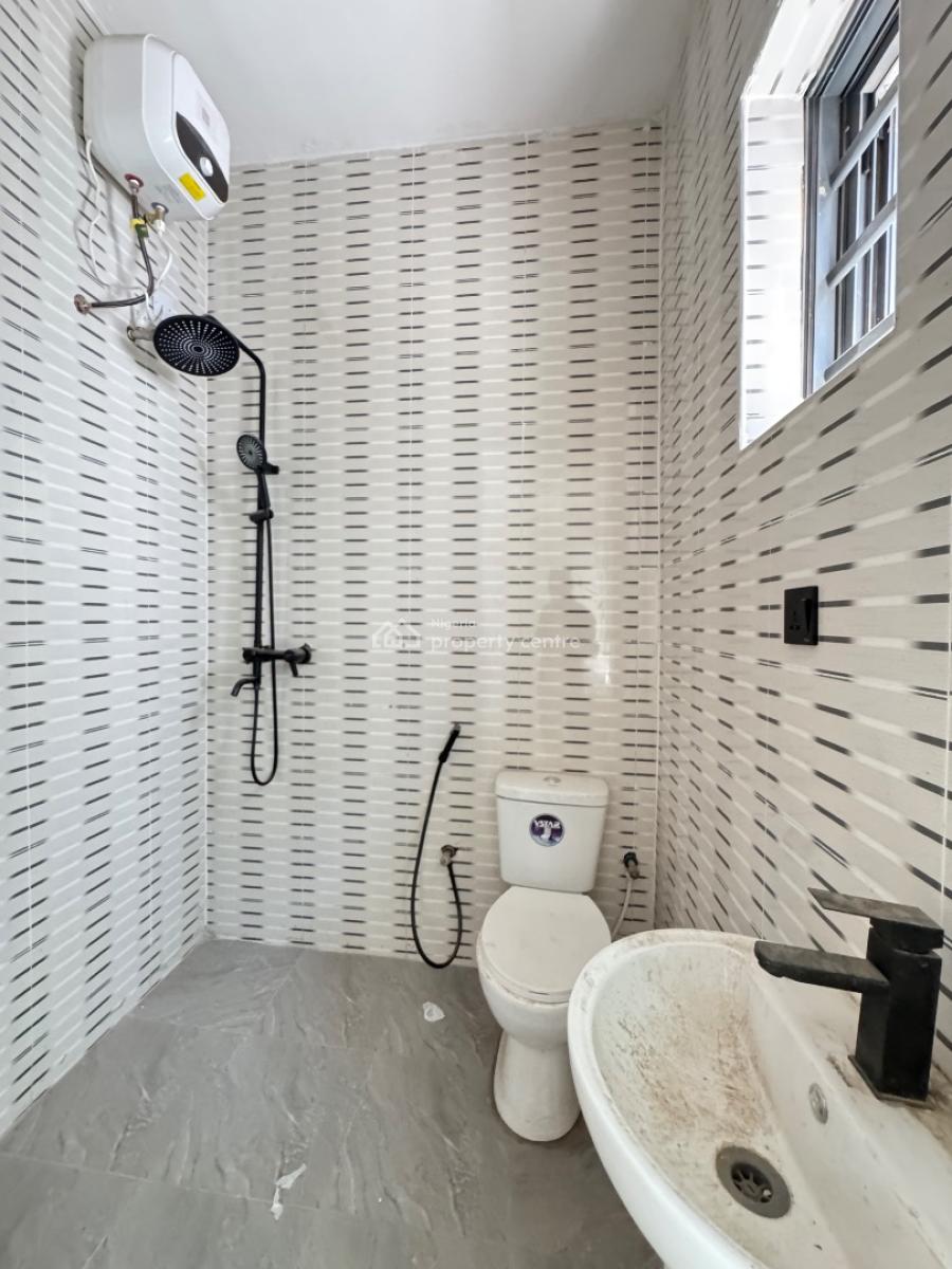 Luxurious 2 Bedroom Apartments in a Good Close Location, Gbagada, Gbagada, Lagos, Flat / Apartment for Sale