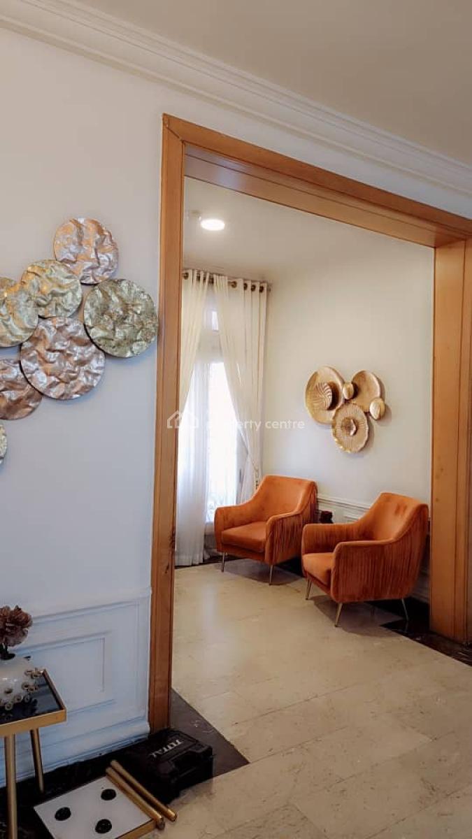 Luxury 2 Bedrooms, Lekki Phase 1, Lekki, Lagos, Flat / Apartment Short Let