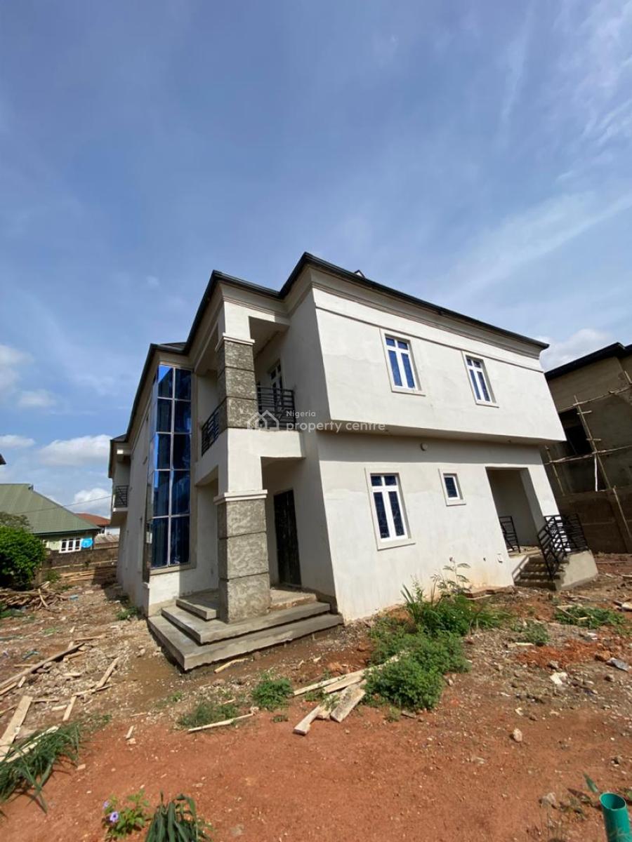 a Massive 4 Bedroom Duplex with Modern Facilities and a Security, Oke’badan Estate, Akala Way, Akobo, Ibadan, Oyo, House for Sale