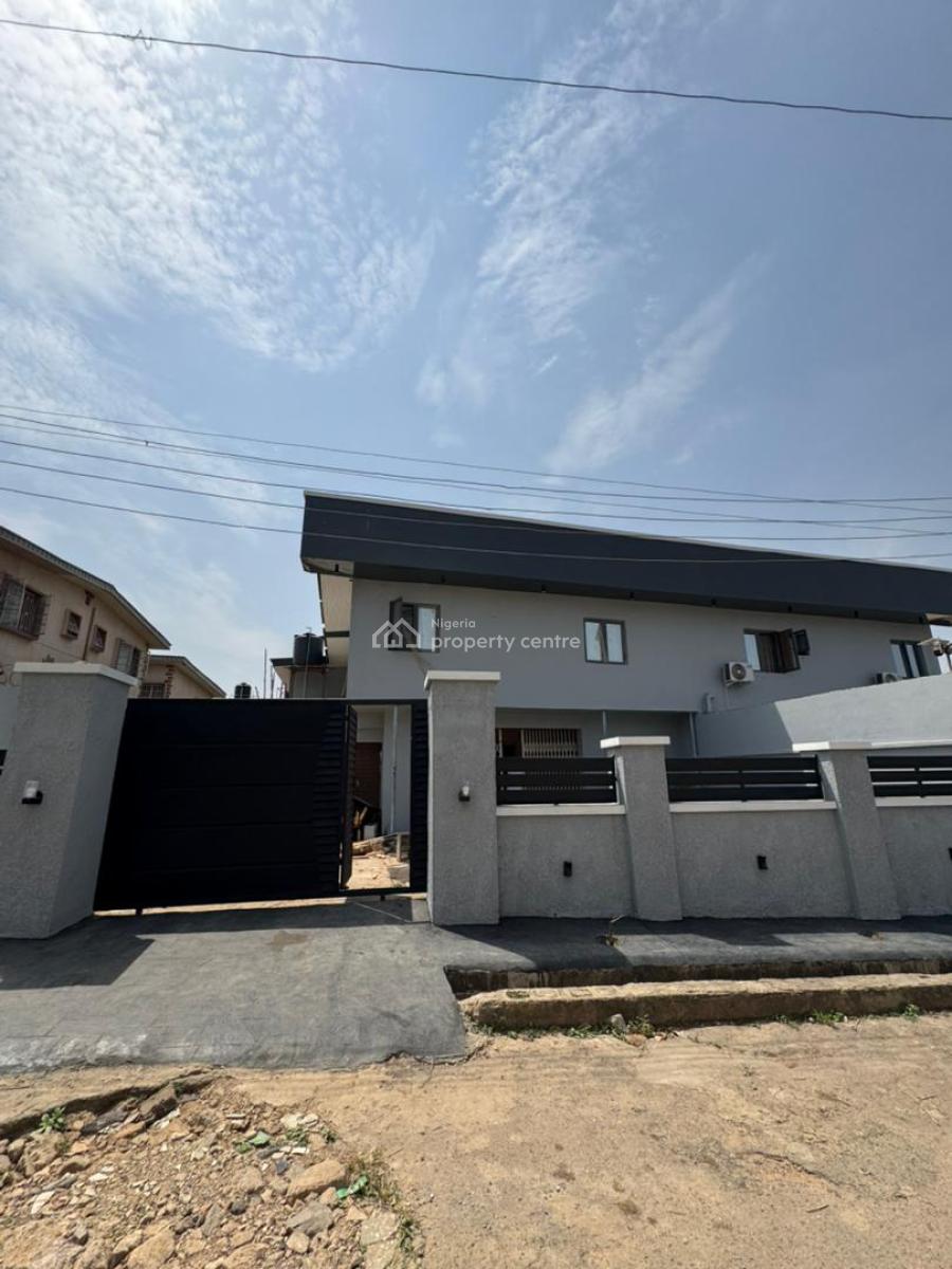 a Spacious 5 Bedroom Semi-detached Duplex + Room & Parlour Bq, Ikolaba Main Estate, Ibadan, Oyo, House for Sale