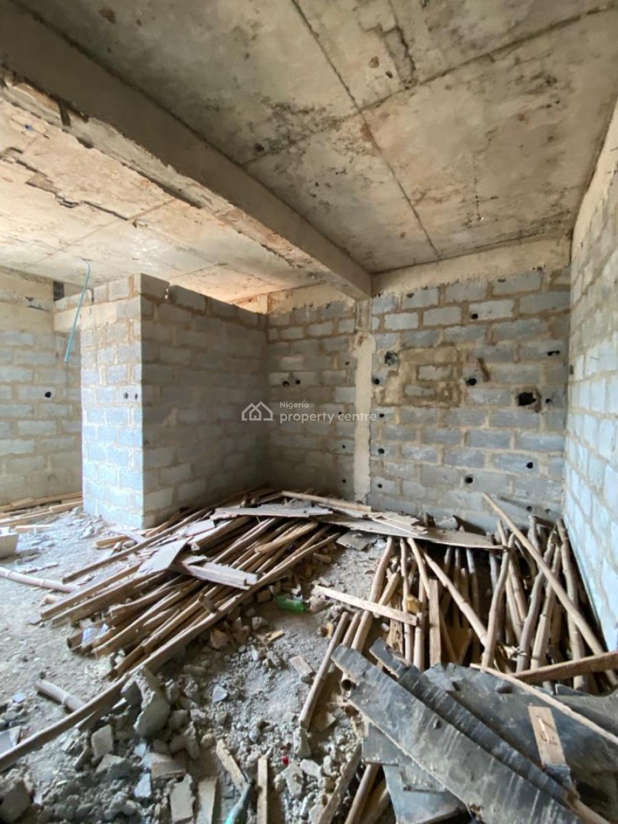 Ongoing Project: a Spacious 4 Bedroom Terraced Triplex in a Mini Court, Ikolaba Gra, Agodi Drive, Beside 24/7 Option, Ibadan, Oyo, House for Sale