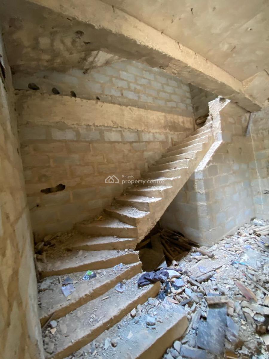 Ongoing Project: a Spacious 4 Bedroom Terraced Triplex in a Mini Court, Ikolaba Gra, Agodi Drive, Beside 24/7 Option, Ibadan, Oyo, House for Sale