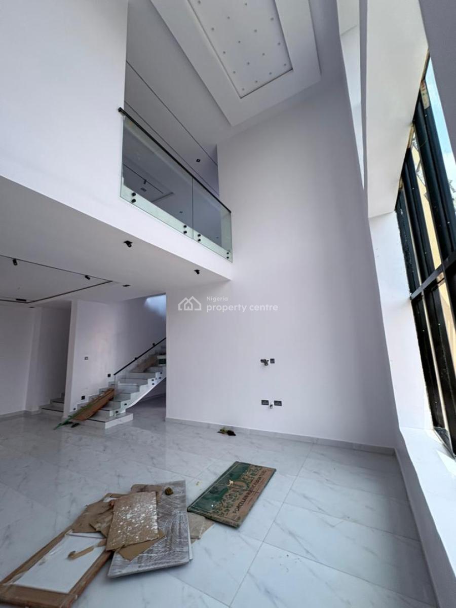 Exquisitely Finished, New & Spacious 4 Bedrooms Duplex with an Attache, Location:* Carlton Gate Estate, Beside Kolapo Ishola Gra, Ibadan, Ibadan, Oyo, House for Sale