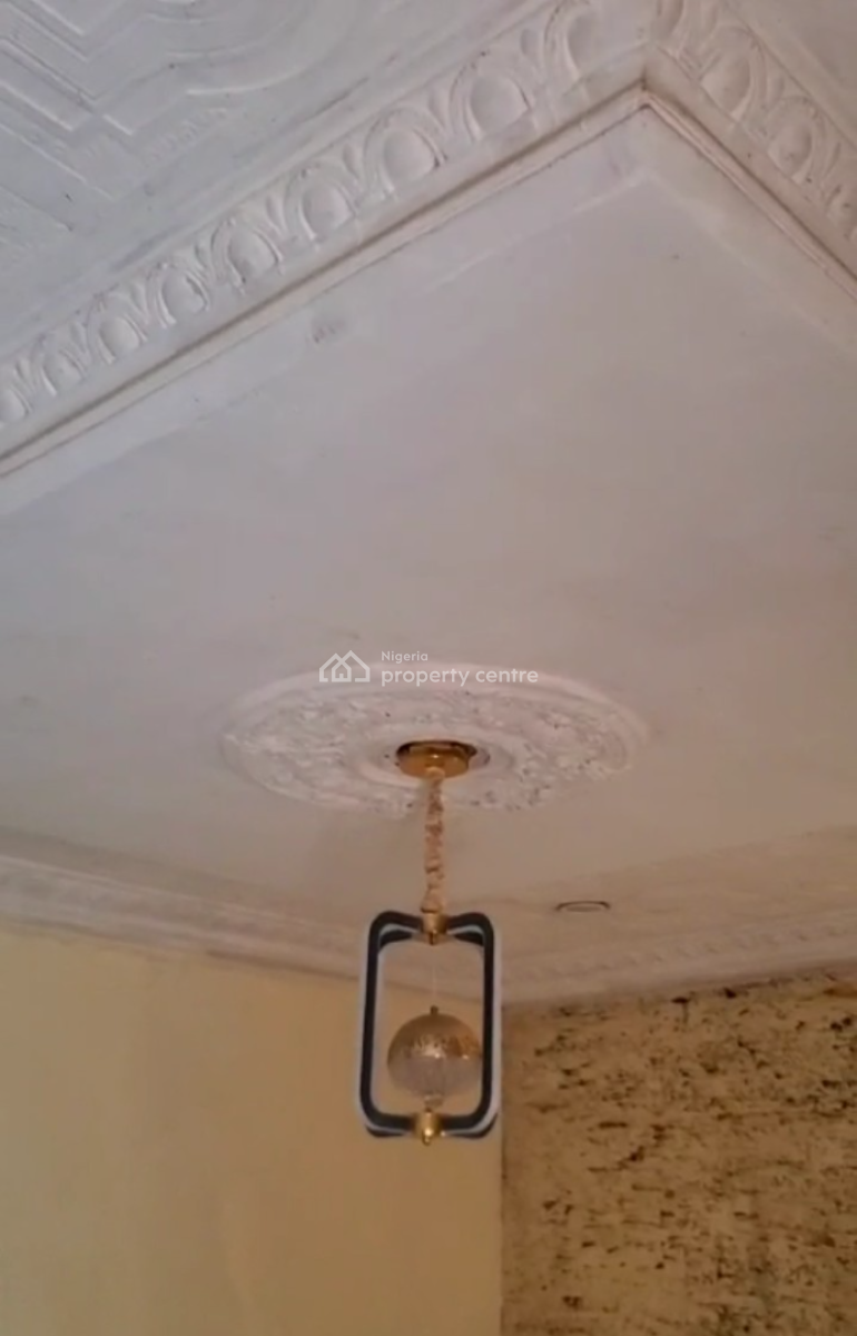 Three Bedroom Flat, Egbeda, Alimosho, Lagos, Flat / Apartment for Rent