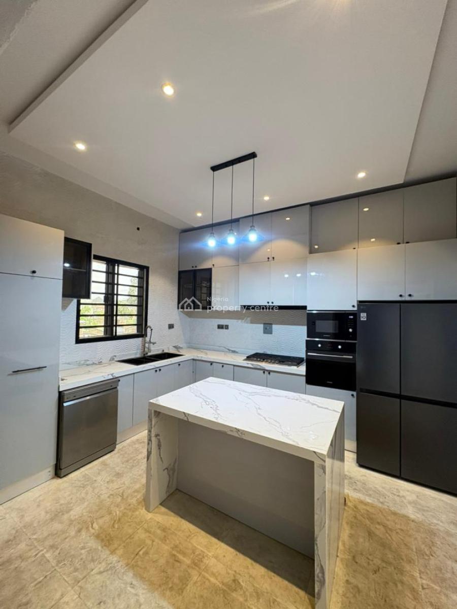 Fully Detached 5-bedroom Duplex with Room and Parlour Bq, Legacy Estate, Kolapo Ishola Gra, Akobo, Ibadan, Oyo, House for Sale