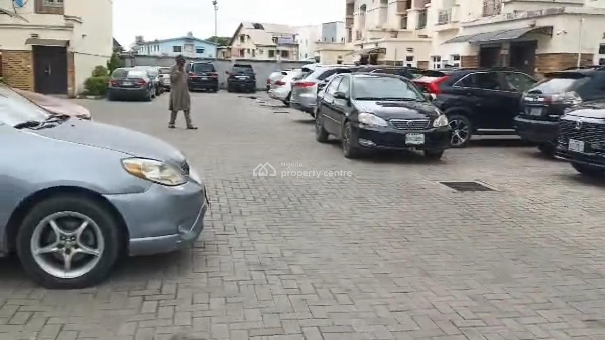 4 Bedroom Terraced Duplex with Bq, Off Bode Thomas, Surulere, Lagos, Semi-detached Duplex for Sale