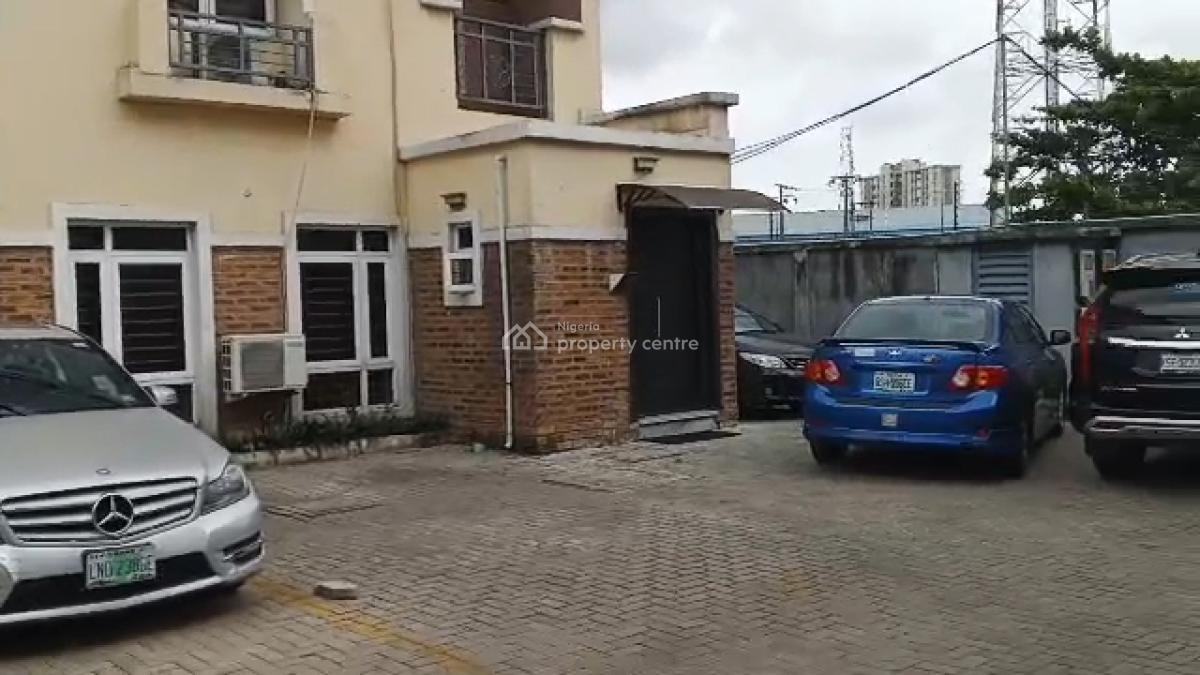 4 Bedroom Terraced Duplex with Bq, Off Bode Thomas, Surulere, Lagos, Semi-detached Duplex for Sale