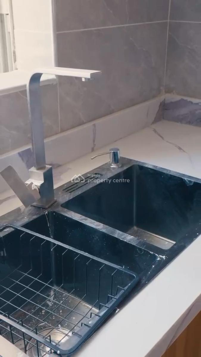 Luxury 2bedroom Apartment (block of Flat), Off Freedom Way, Ikate, Lekki, Lagos, Block of Flats for Sale