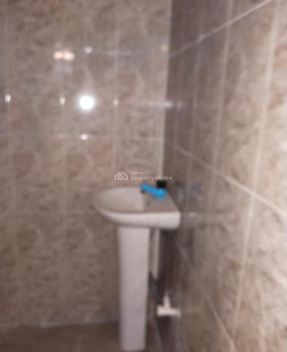 Well Built Two Bedroom Flat, Magboro, Ogun, Flat / Apartment for Rent