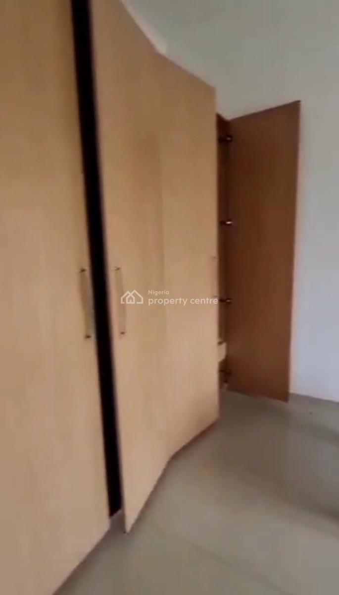 Fully Serviced Excellent 3 Bedrooms Apartment + Bq with Acs, Fitted Kitchen, 2rd Avenue Estate, Old Ikoyi, Ikoyi, Lagos, Flat / Apartment for Rent