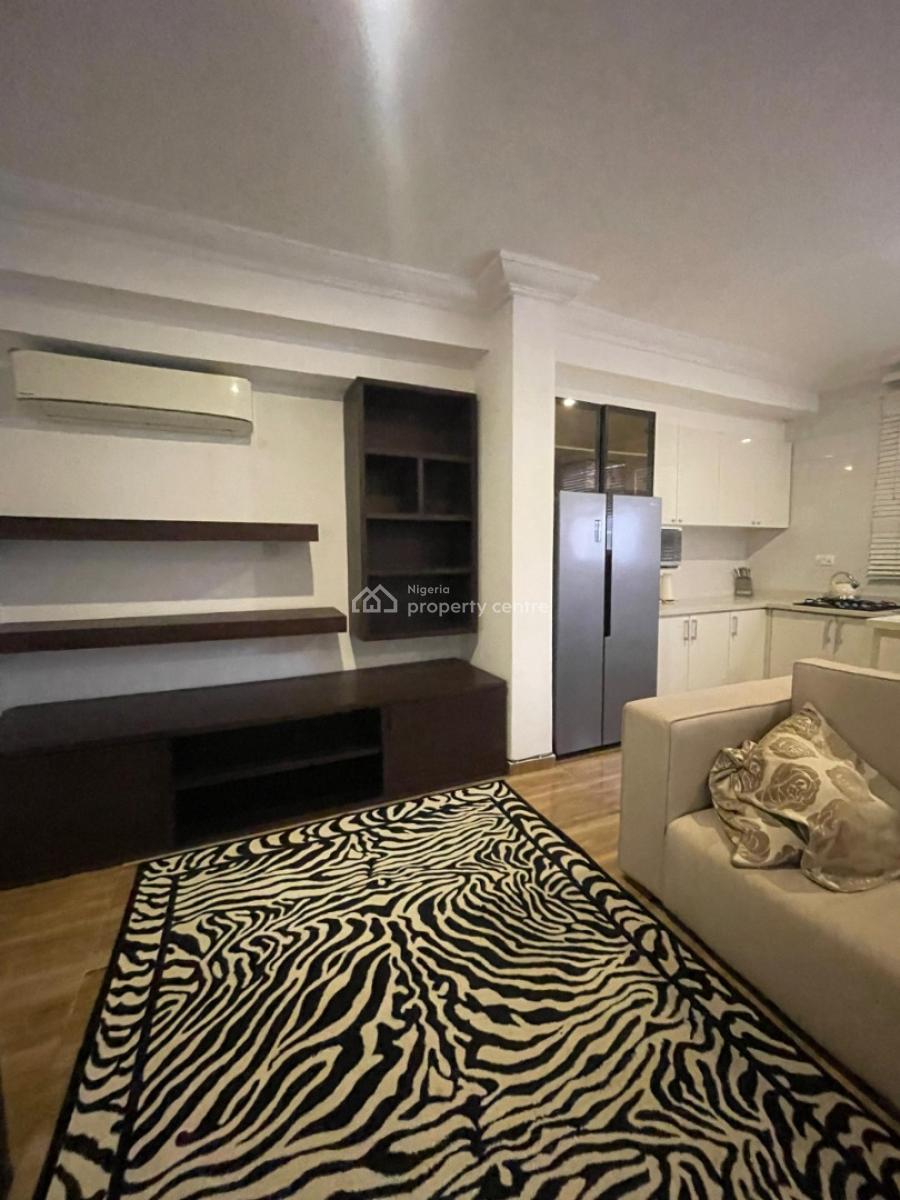 Well Finished, Serviced and Fully Furnished 1 Bedroom Flat, Katampe Extension, Katampe, Abuja, Flat / Apartment for Rent