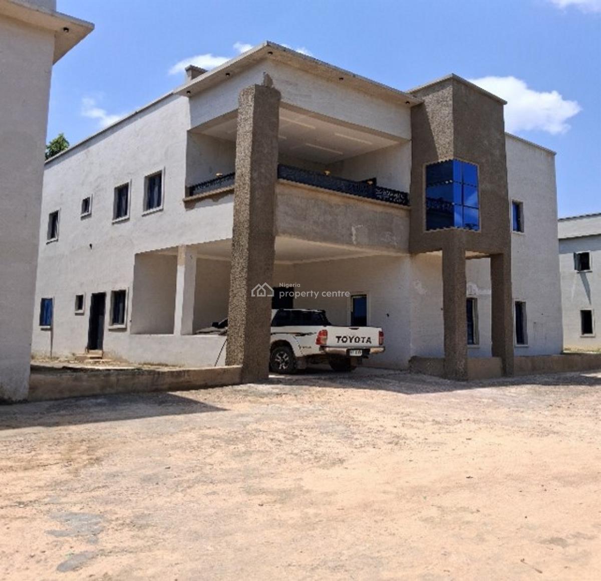5 Bedrooms Detached Duplex with 2 Bedroom Boys Quarters, Lamido Road, Nassarawa, Kano, Detached Duplex for Rent