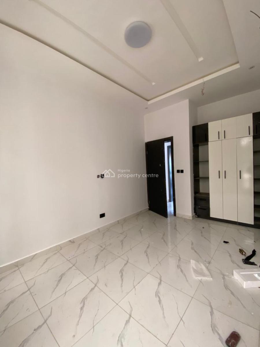 Newly Built 2 Bedrooms Apartment, Gym, Pool, Abraham Adesanya, Ajah, Lagos, Flat / Apartment for Sale