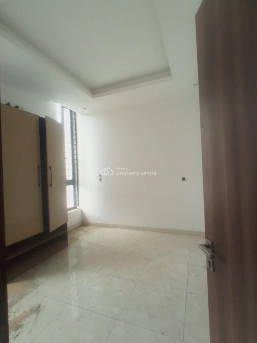 4 Bedroom Terraced Duplex with Bq & Swimming Pool, Right, Lekki Phase 1, Lekki, Lagos, Terraced Duplex for Sale