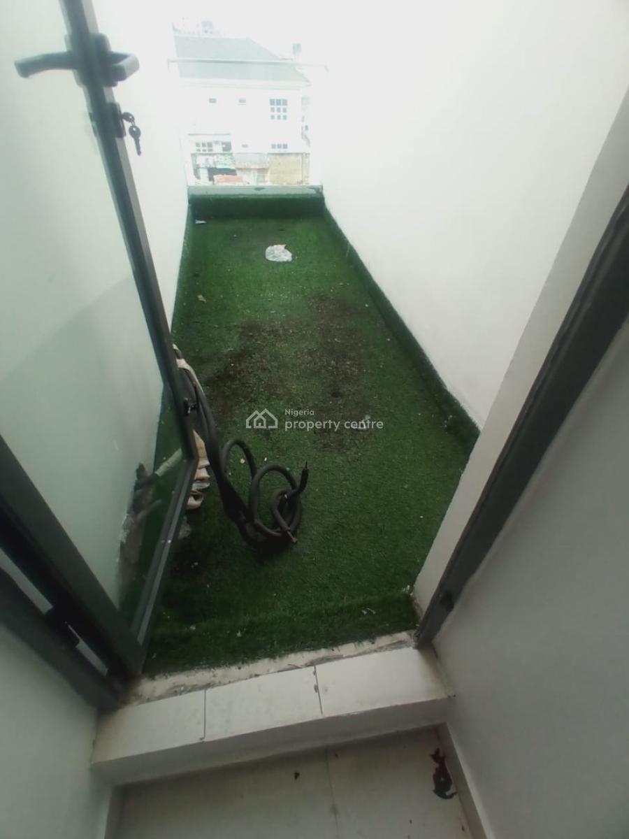 4 Bedroom Terraced Duplex with Bq & Swimming Pool, Right, Lekki Phase 1, Lekki, Lagos, Terraced Duplex for Sale