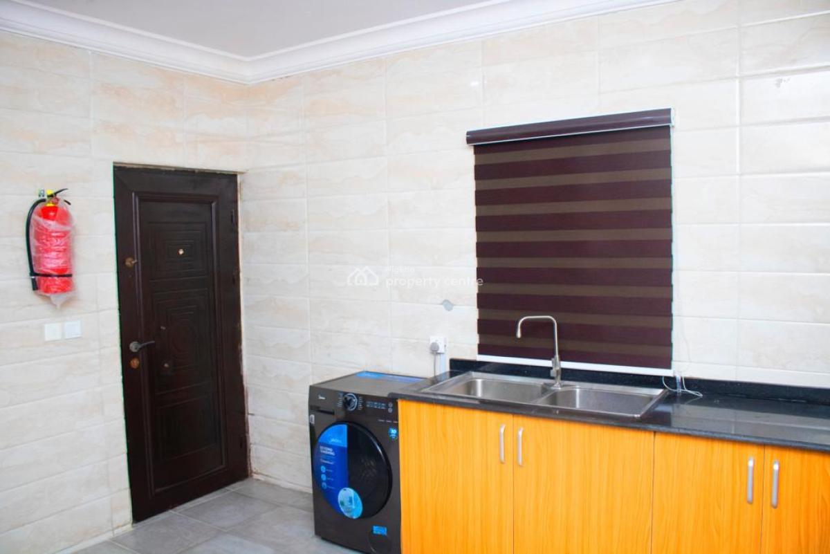Exclusive Luxury 4 Terraced Units of 5 Bedrooms, Agungi, Lekki, Lagos, Terraced Duplex for Sale