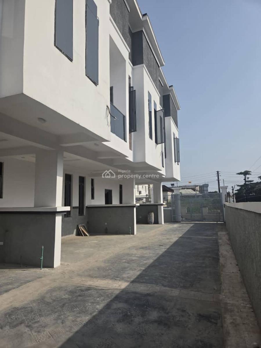 Exquisite Luxury Home with Bq in a Secure Gated Estate, Creek Avenue Court Phase 4 Extension, Opposite Mega Chicken,, Ikota, Lekki, Lagos, Terraced Duplex for Sale