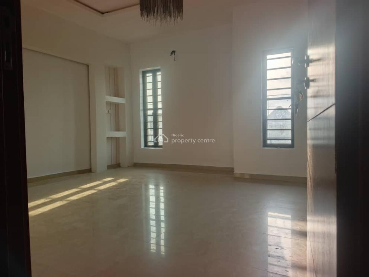 4 Bedrooms Semi-detached Duplex with Bq, Off Orchid Road, Lekki, Lagos, Semi-detached Duplex for Rent