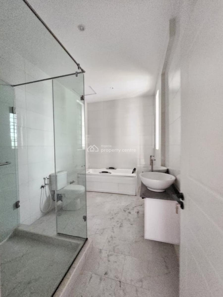 Well-built Luxury Spacious 4 Bedroom Fully Detached Duplex with Bq, Ologolo, Lekki, Lagos, Detached Duplex for Sale