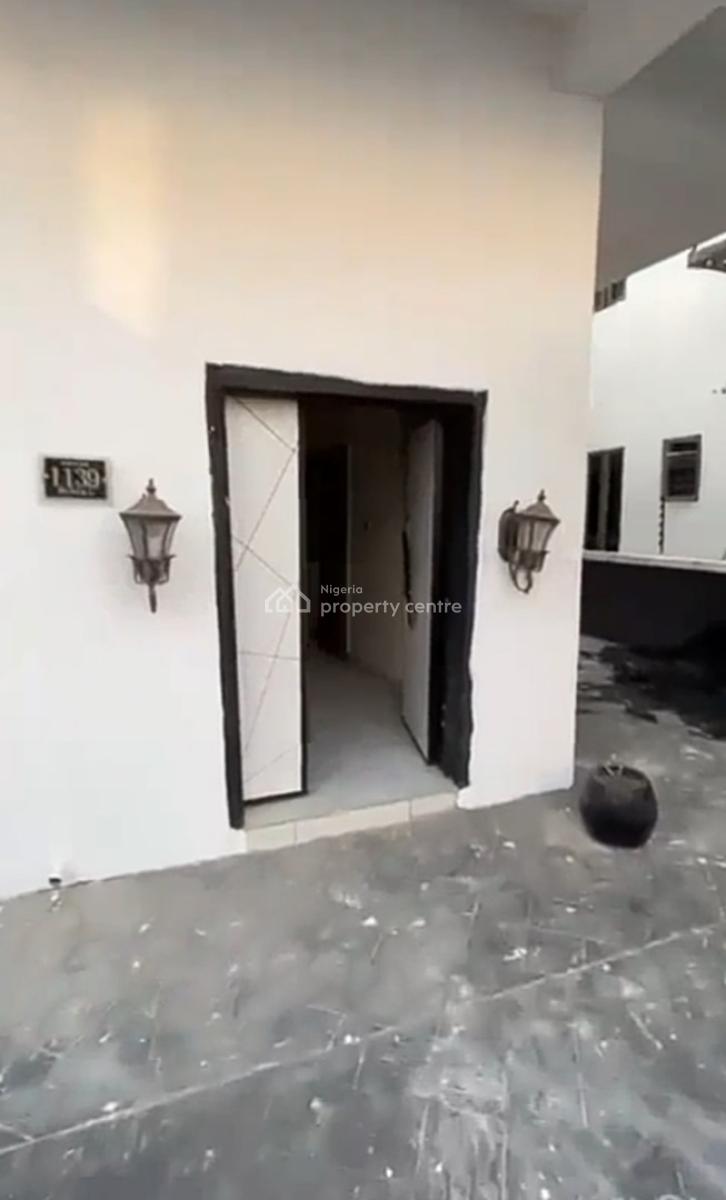 Spacious Studio Apartment with Private Kitchen { Video}, Emcel Garden Estate Orchid Road, Lekki, Lagos, Self Contain (single Rooms) for Rent