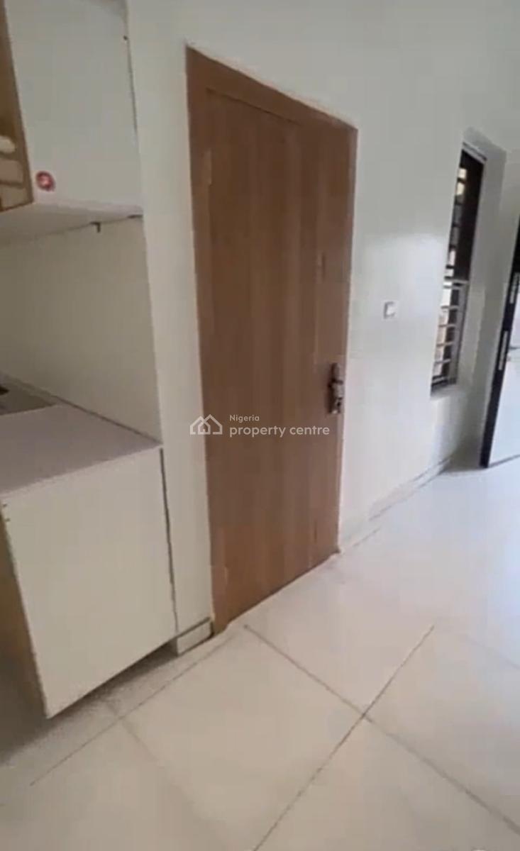 Spacious Studio Apartment with Private Kitchen { Video}, Emcel Garden Estate Orchid Road, Lekki, Lagos, Self Contain (single Rooms) for Rent