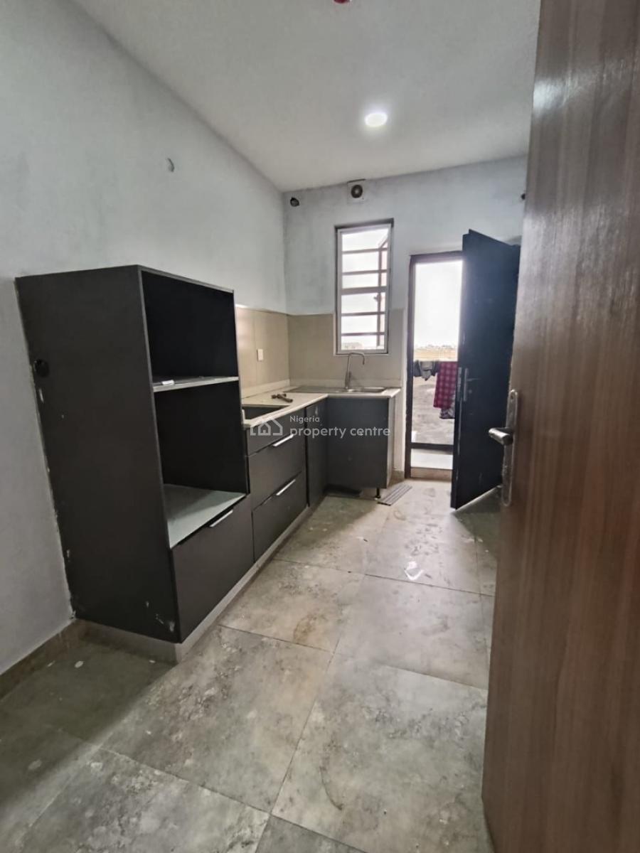 2 Bedroom Flat Apartment in a Secured Flood Free Estate with 20hrs Ligh, Orchid, Lekki, Lagos, Flat / Apartment for Rent