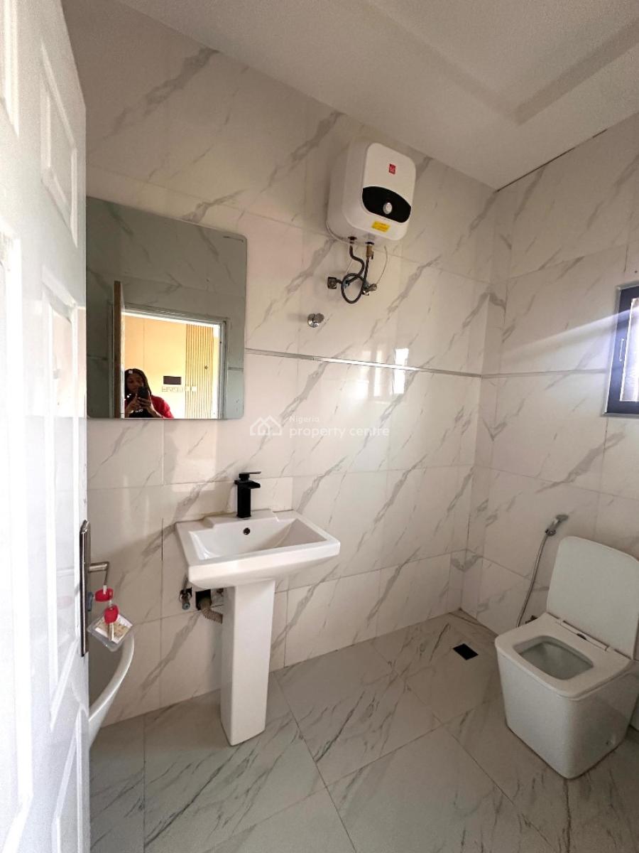 Standard 4 Bedroom Terrace Duplex Plus a Bq, Jahi, Abuja, Terraced Duplex for Rent