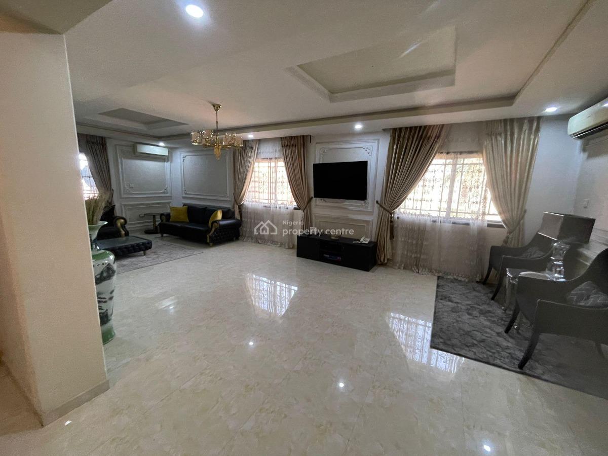 Luxury  3 Bedroom Apartment, Queens Drive, Ikoyi, Lagos, Flat / Apartment for Rent