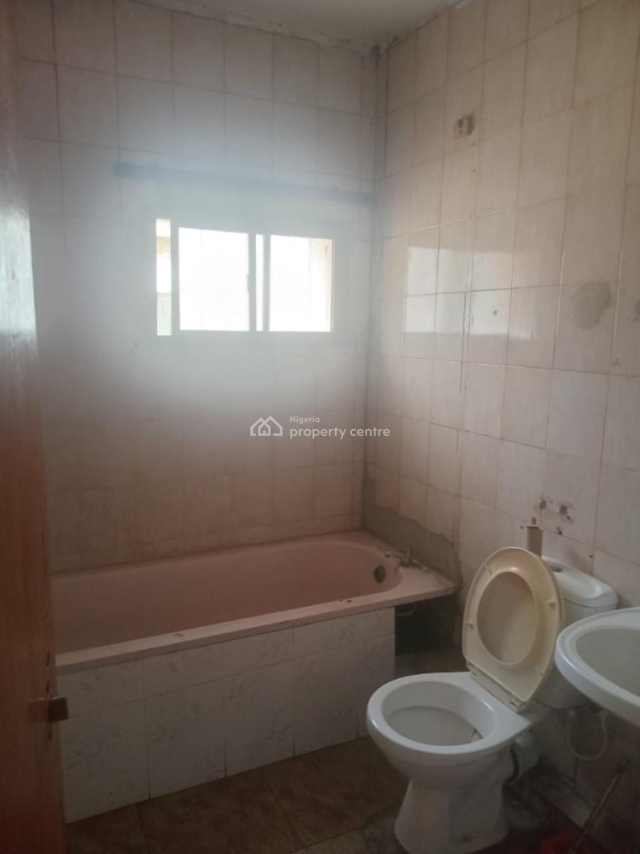 4-bedroom Semi-detached House with 1-room Boys Quarters, Dolphin Estate, Osborne, Ikoyi, Lagos, Semi-detached Duplex for Sale