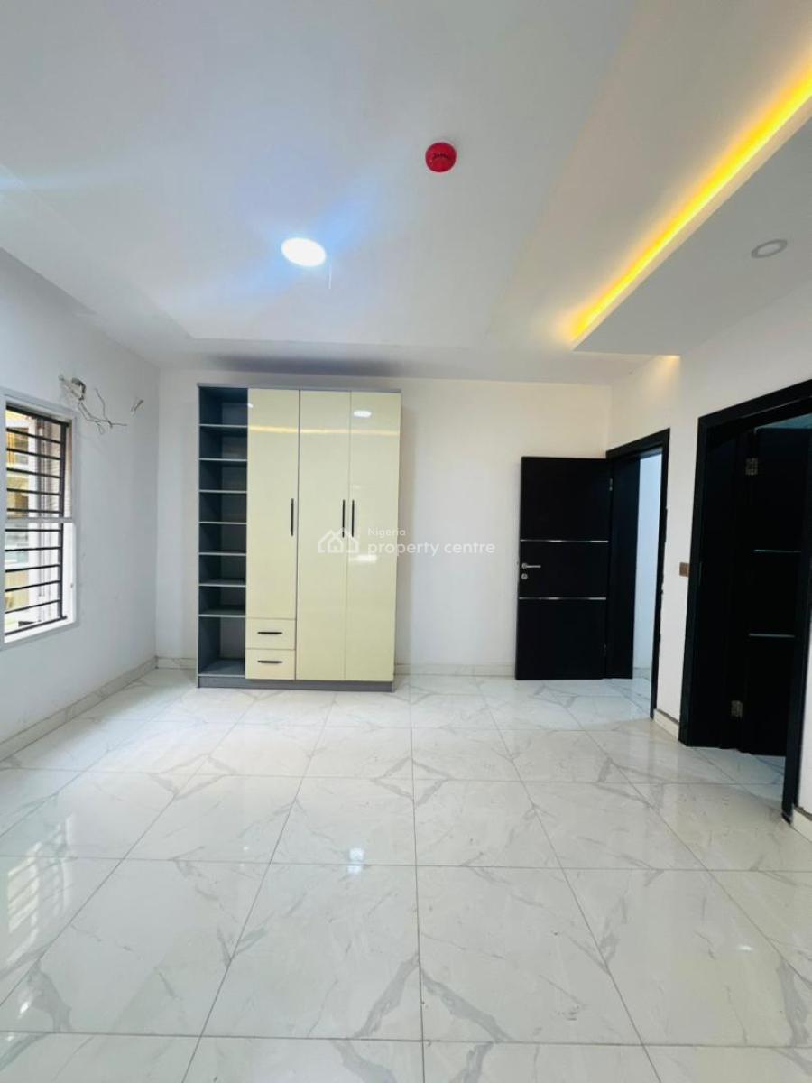 2bedroom Apartment with Pool & Gym, Lekki, Lekki Phase 1, Lekki, Lagos, Flat / Apartment for Rent