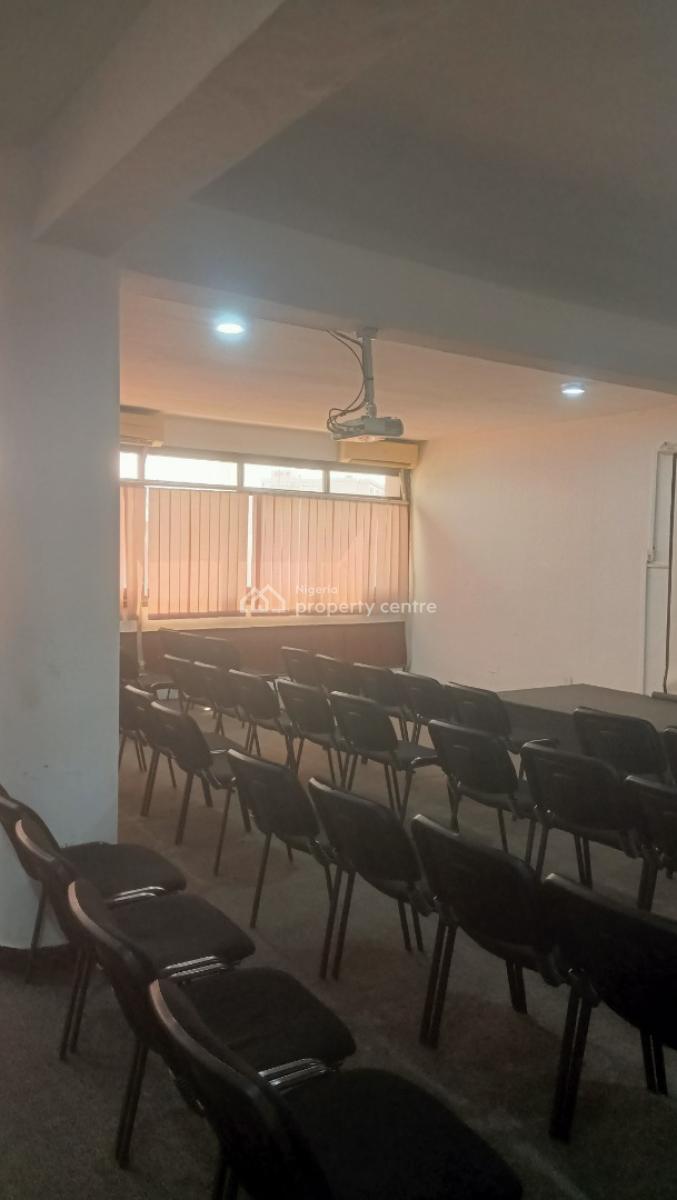 Fully Serviced Hall with Basis Facilities, Allen, Ikeja, Lagos, Conference / Meeting / Training Room for Rent