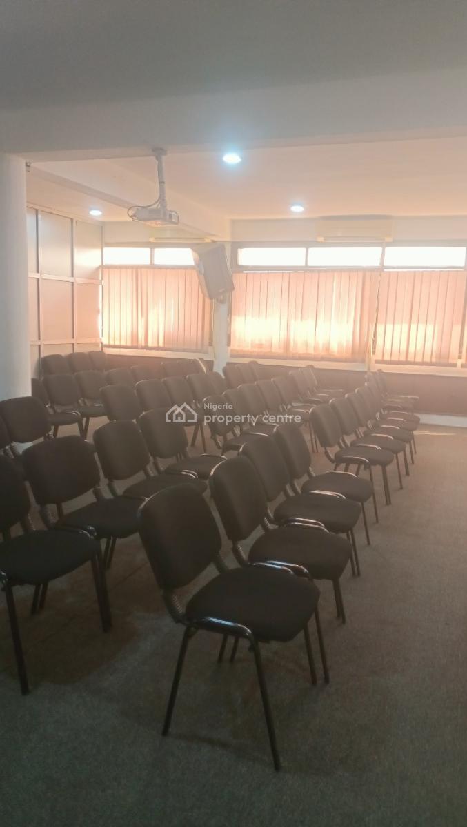 Fully Serviced Hall with Basis Facilities, Allen, Ikeja, Lagos, Conference / Meeting / Training Room for Rent